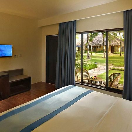 Oceanica Resort Panglao, Bohol Exteriör bild Deluxe Room