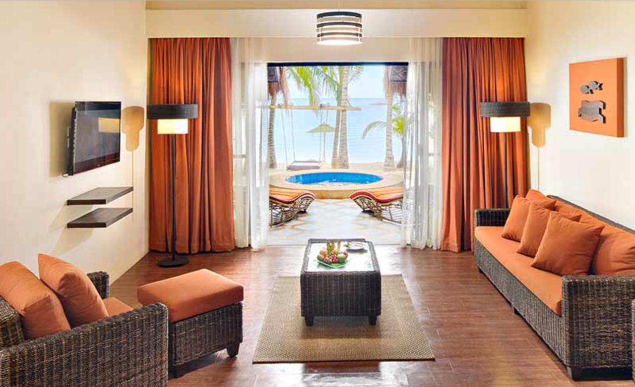 Oceanica Resort Panglao, Bohol Exteriör bild A suite at the resort