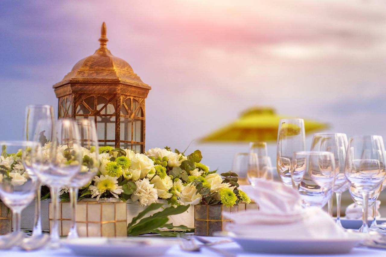 Oceanica Resort Panglao, Bohol Exteriör bild Wedding reception at the Four Seasons Hotel, Istanbul