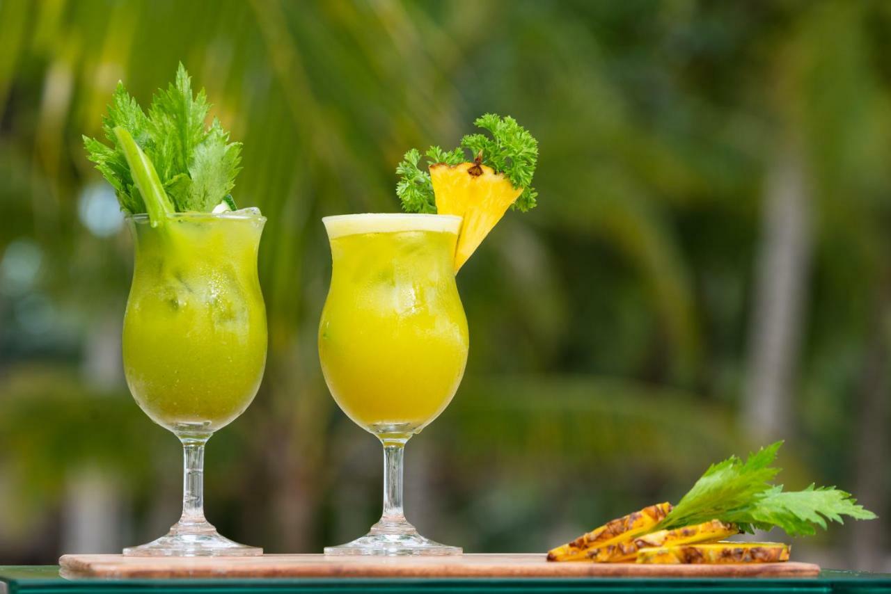 Oceanica Resort Panglao, Bohol Exteriör bild Pineapple juice