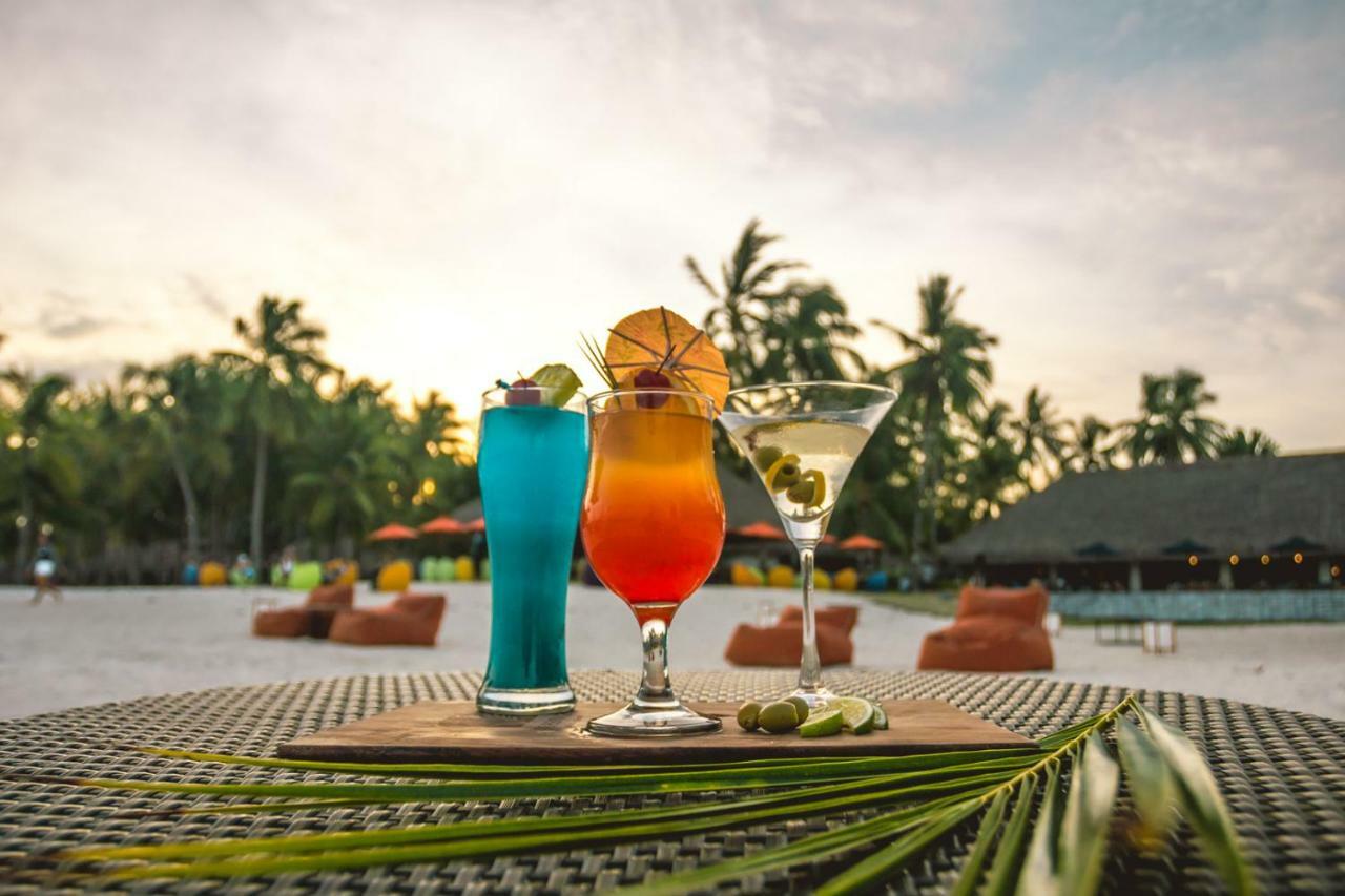 Oceanica Resort Panglao, Bohol Exteriör bild Cocktails at a beach resort