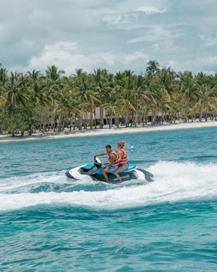 Oceanica Resort Panglao, Bohol Exteriör bild Jet skiing in Cancun, Mexico